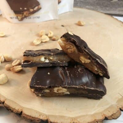 Chocolate Bark with Peanuts and Caramel